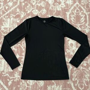 🧡 3 For $12 Bundle Sale 🧡 EUC - Chill Chasers Long Sleeve